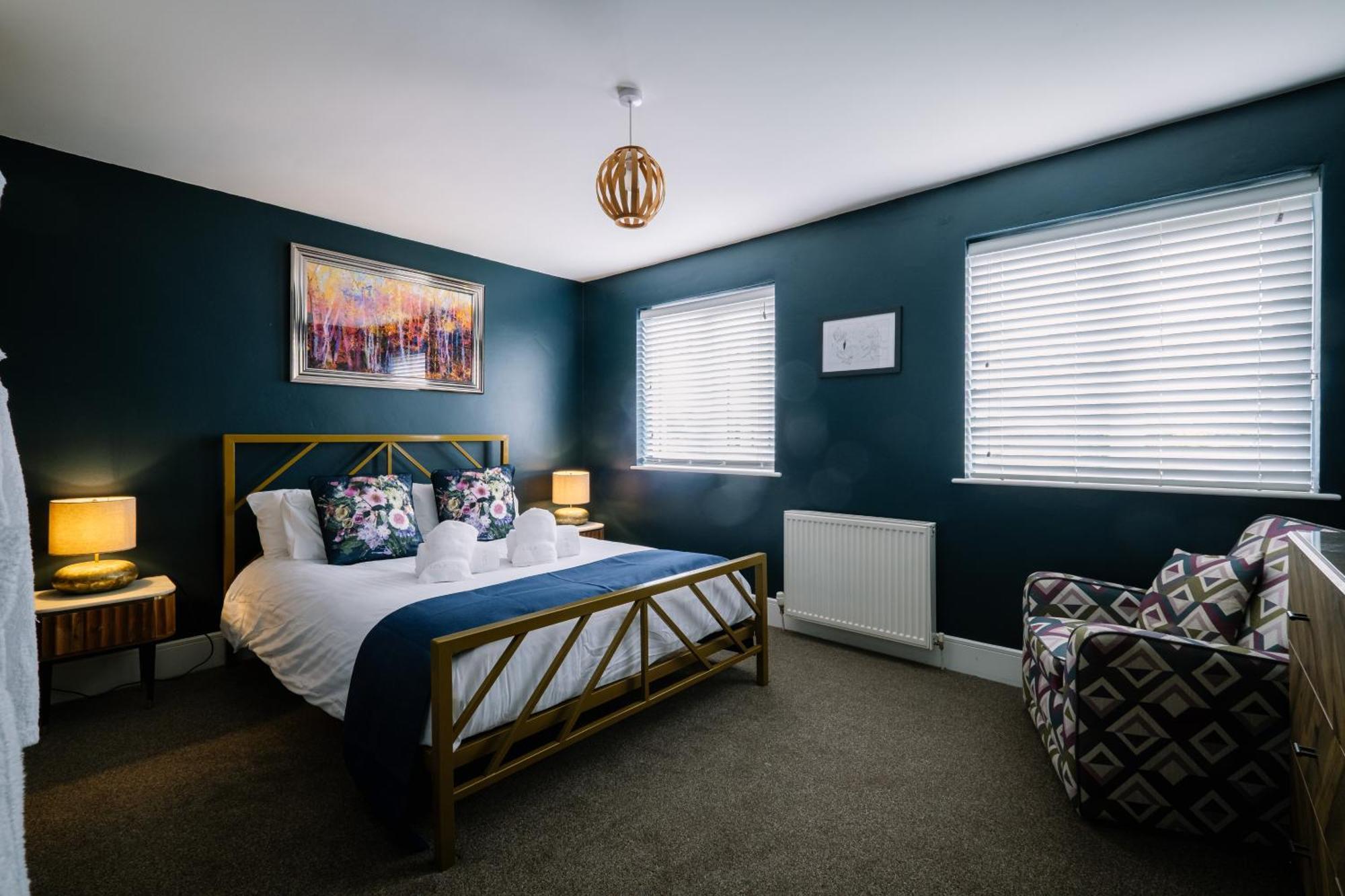 Rockside - Luxury 1 Bedroom Home With Hot Tub, Central Location, Parking And Pet Friendly Windermere Extérieur photo