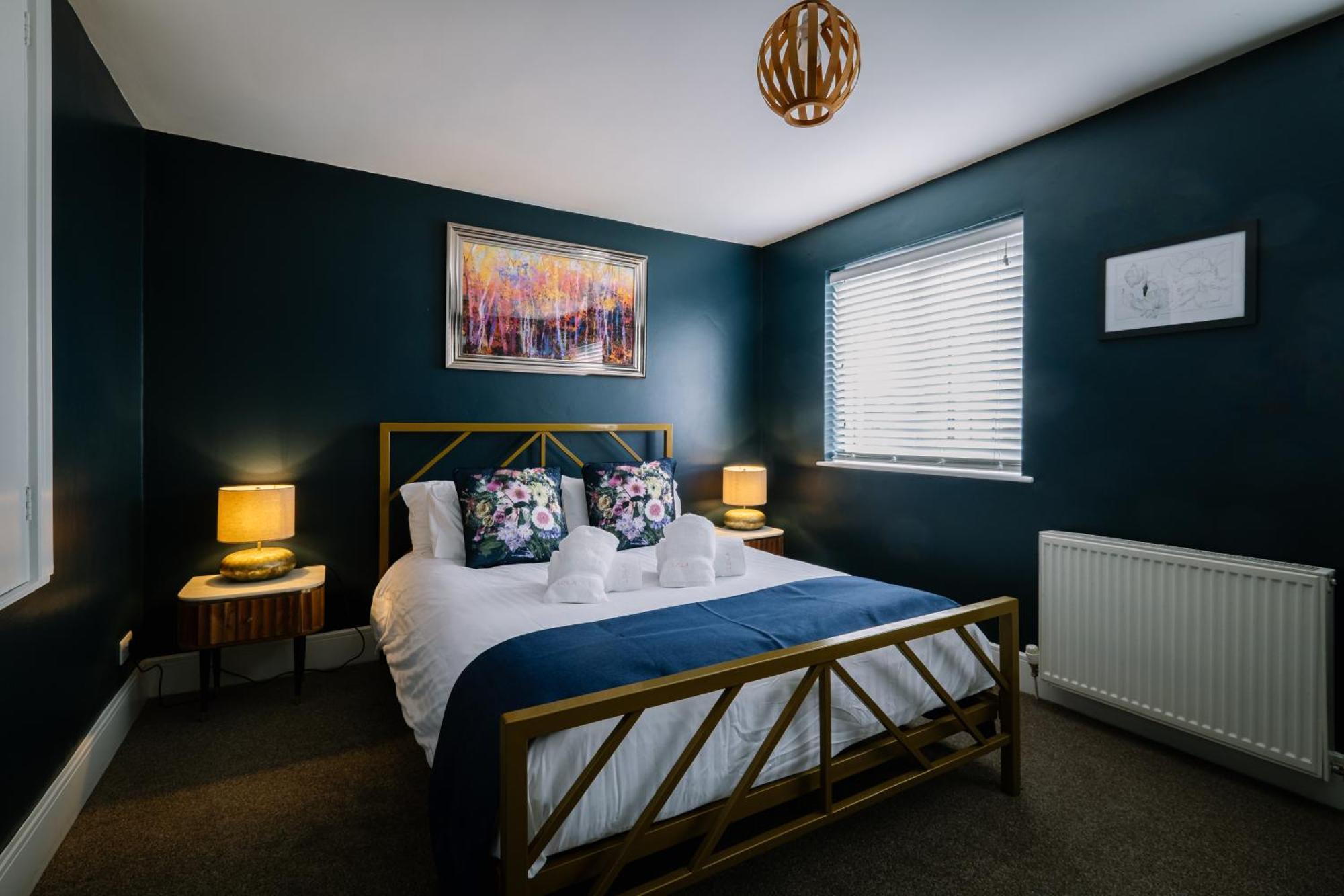 Rockside - Luxury 1 Bedroom Home With Hot Tub, Central Location, Parking And Pet Friendly Windermere Extérieur photo